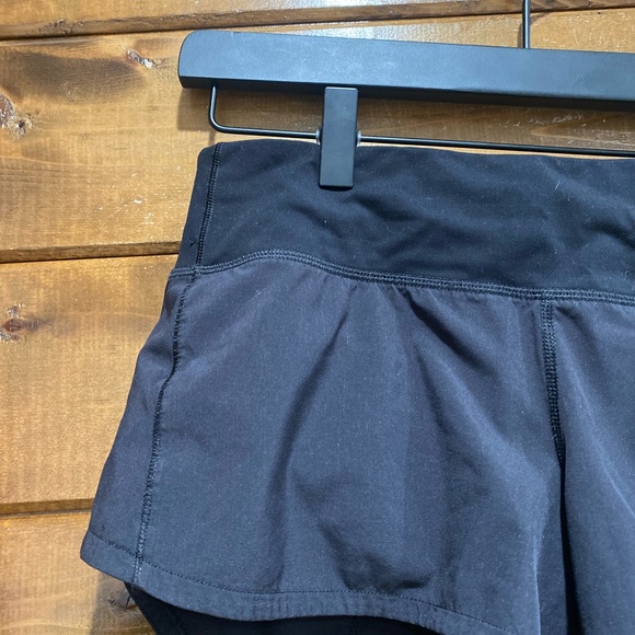 Lululemon Black Speed Up Short *2.5" - Picture 2 of 5